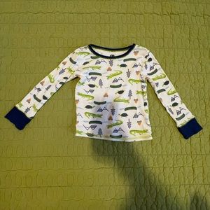 🤎EUC “Only Boys” Long Sleeve Pajama Top Size 4T,